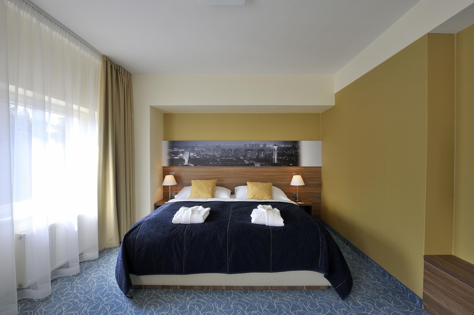 Imperial Hotel Ostrava Kültér fotó