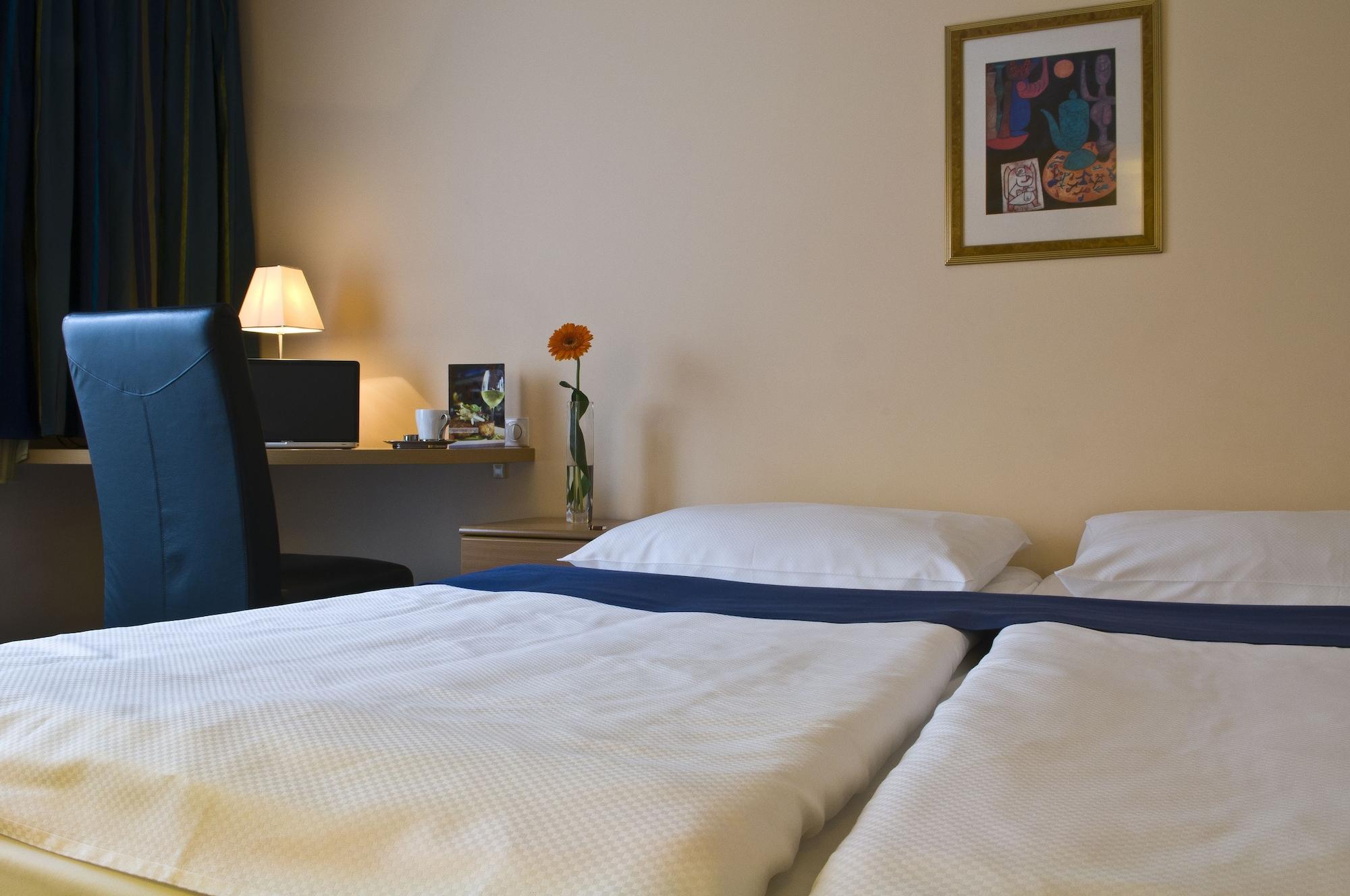Imperial Hotel Ostrava Kültér fotó
