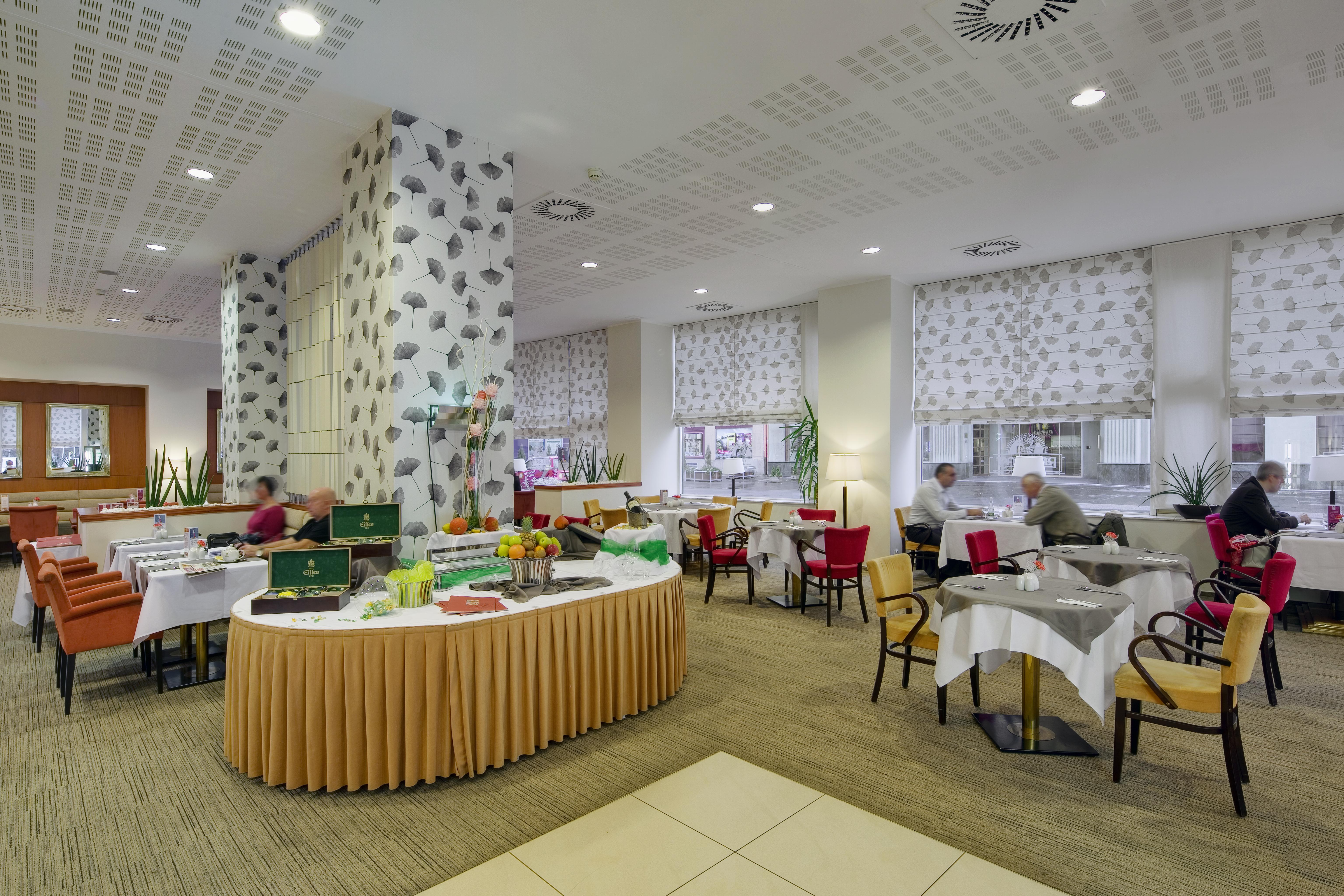 Imperial Hotel Ostrava Kültér fotó