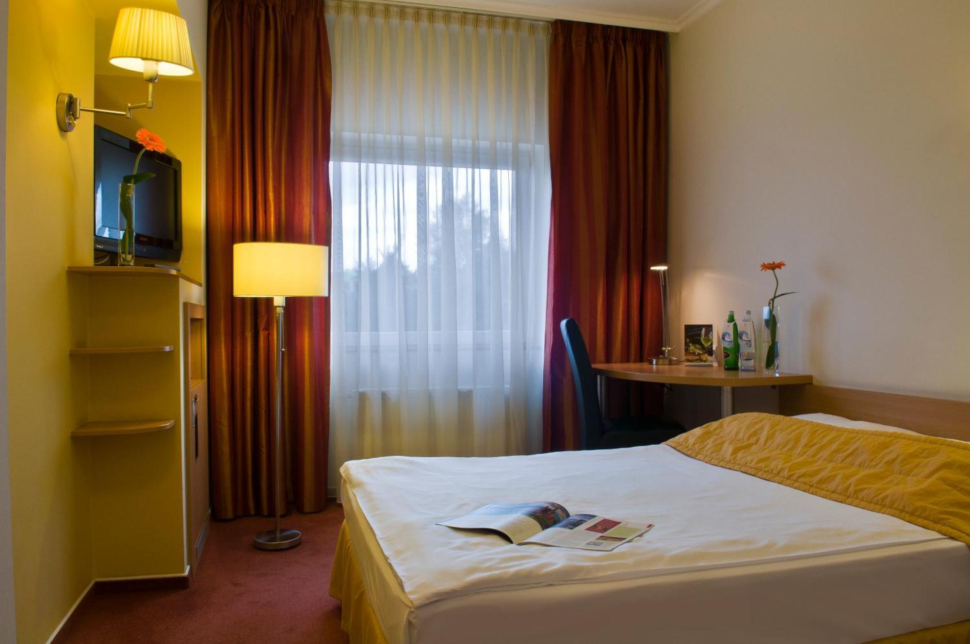 Imperial Hotel Ostrava Kültér fotó